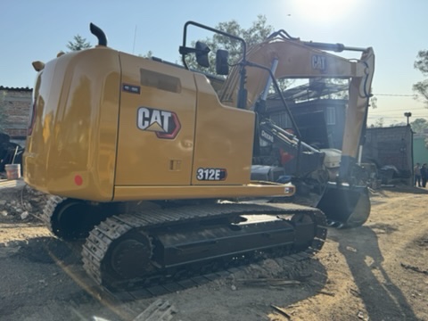 Excavadora Caterpillar 312E 2015