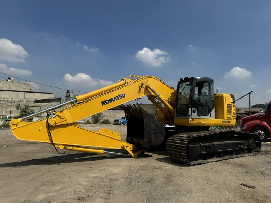 Excavadora Komatsu PC308 2006